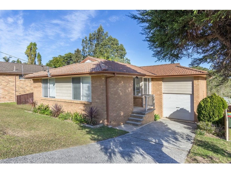 24 Jessica Street, Bateau Bay NSW 2261