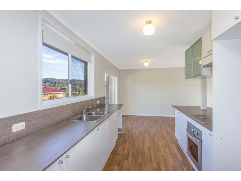 24 Jessica Street, Bateau Bay NSW 2261