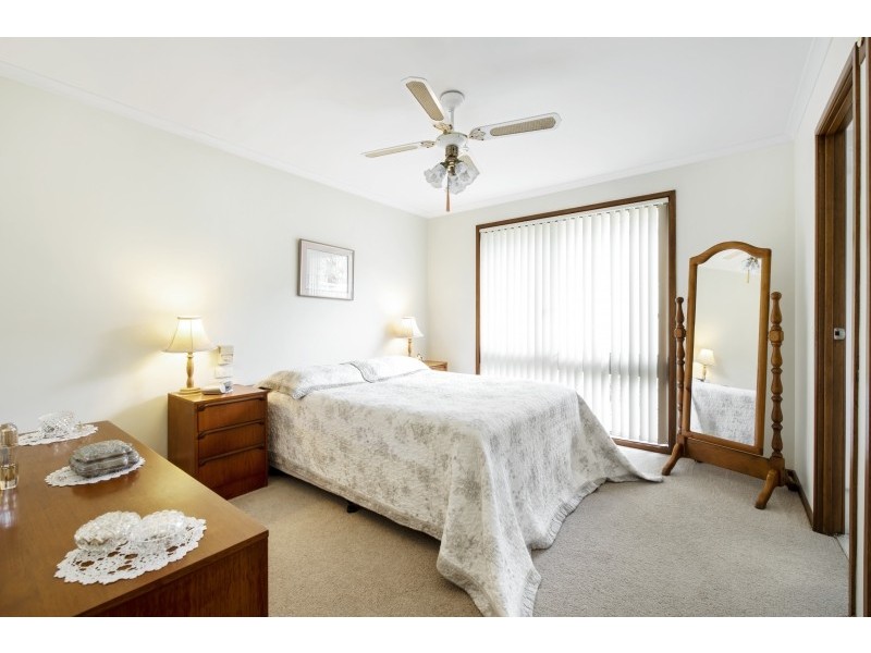 9 Garden Grove, Bateau Bay NSW 2261