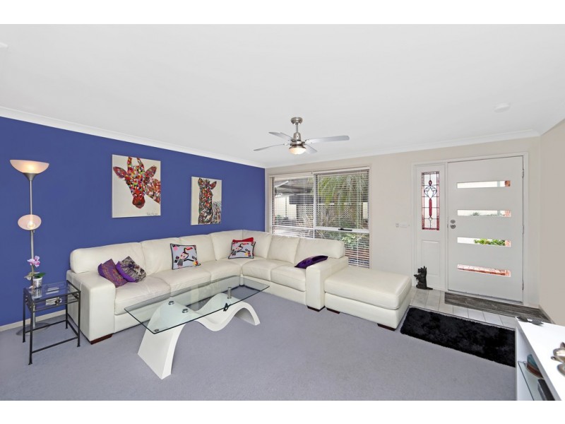 4 Sherwood Close, Bateau Bay NSW 2261