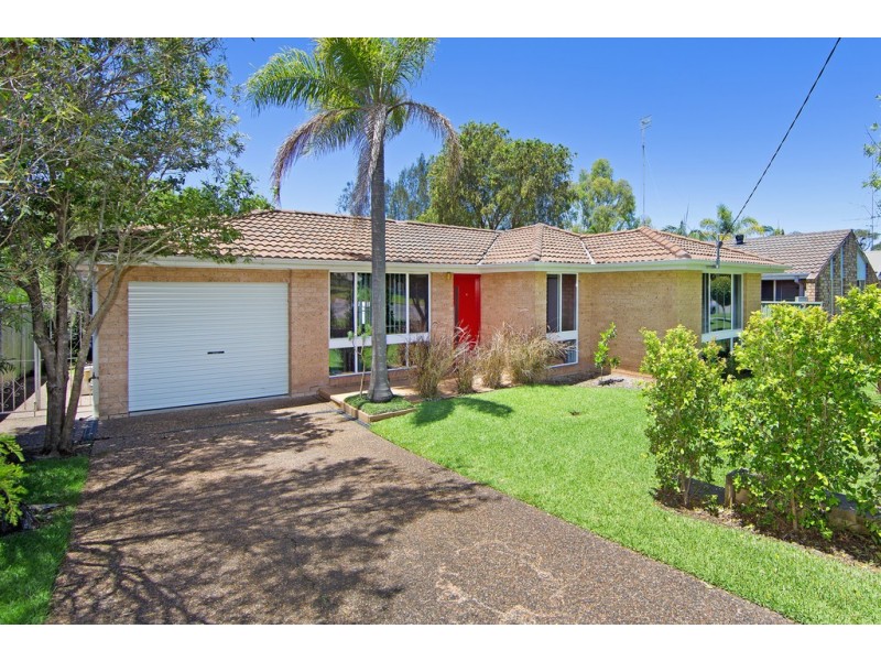 5 Gwydir Street, Bateau Bay NSW 2261