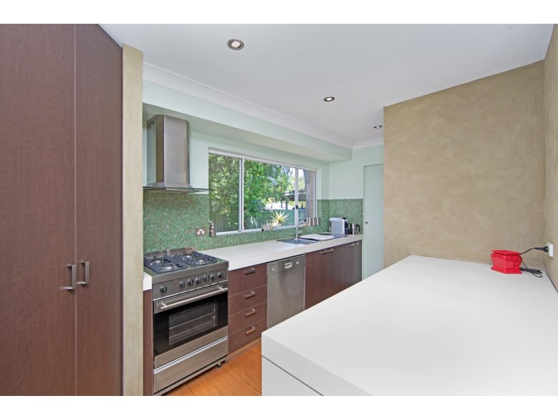 5 Gwydir Street, Bateau Bay NSW 2261