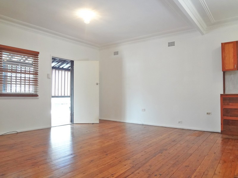 405 Terrigal Drive, Erina NSW 2250