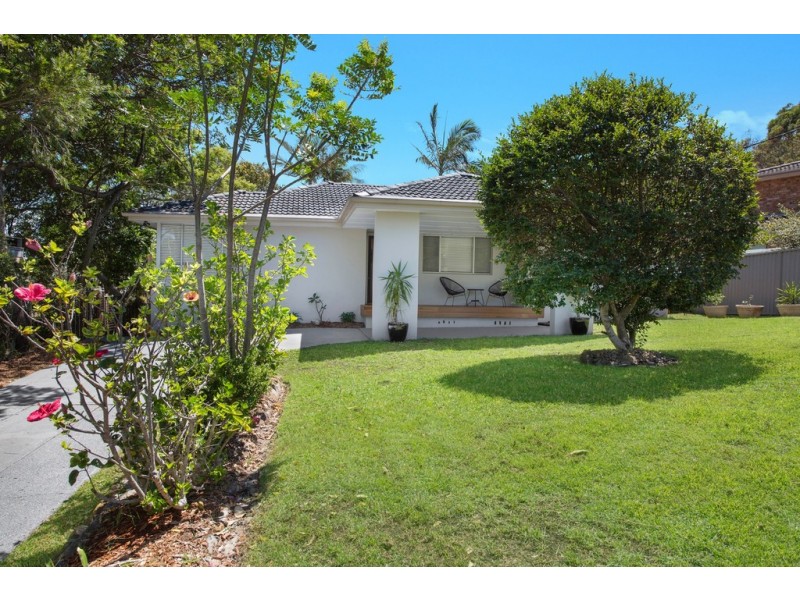 62 Keats Avenue, Bateau Bay NSW 2261
