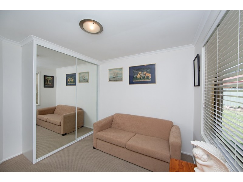 3 Burgin Close, Berkeley Vale NSW 2261