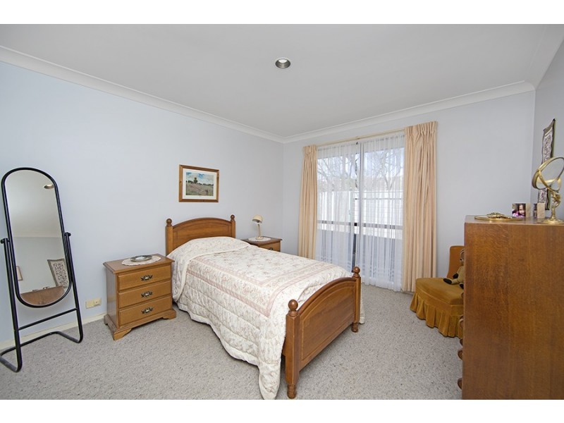 5 Lincoln Close, Bateau Bay NSW 2261