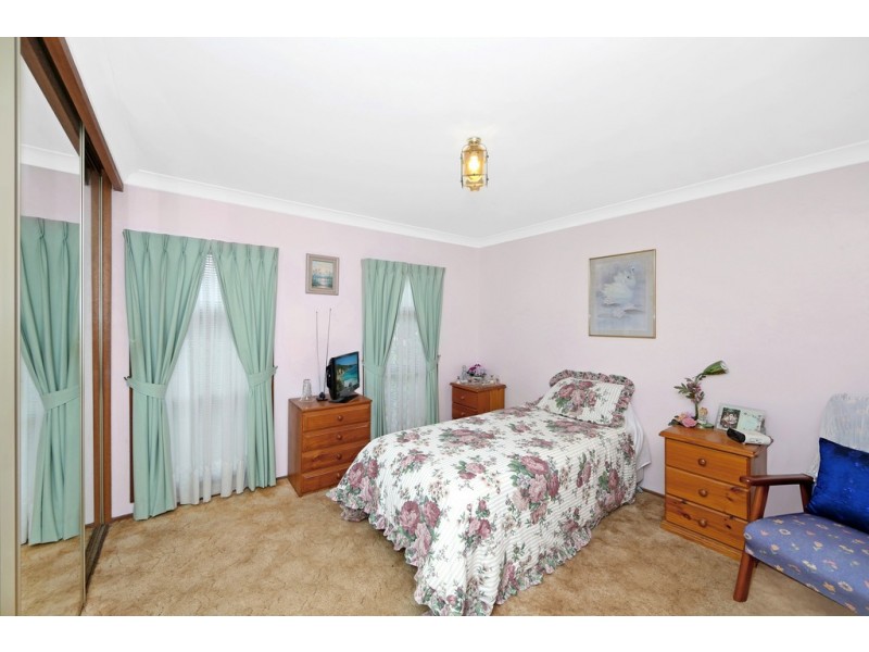 5 Nepean Street, Bateau Bay NSW 2261