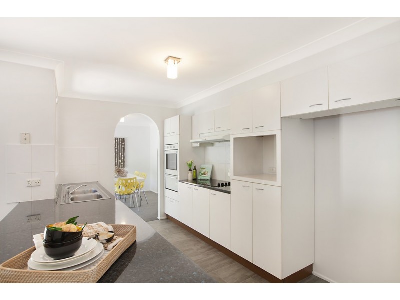 24 Sovereign Crescent, Chittaway Bay NSW 2261