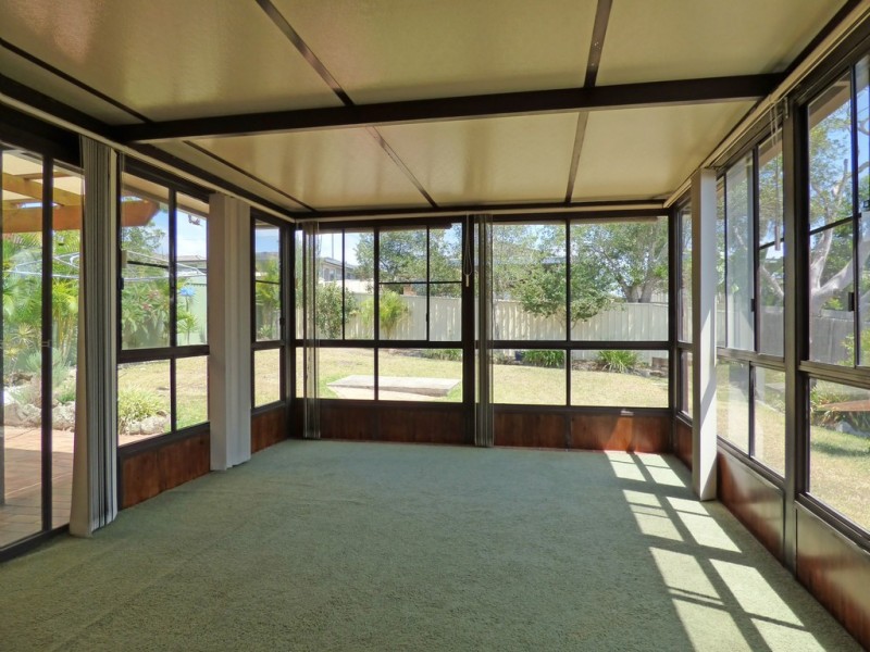 11 Margherita Avenue, Bateau Bay NSW 2261