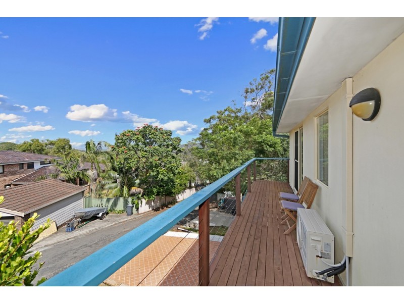 15 Rickard Street, Bateau Bay NSW 2261