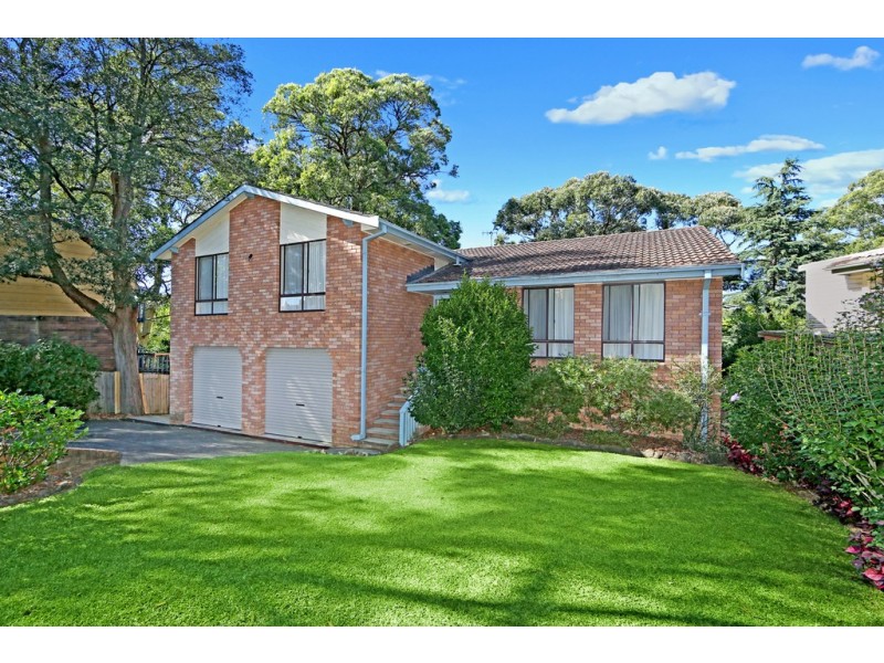 33 Kilkenny Parade, Berkeley Vale NSW 2261