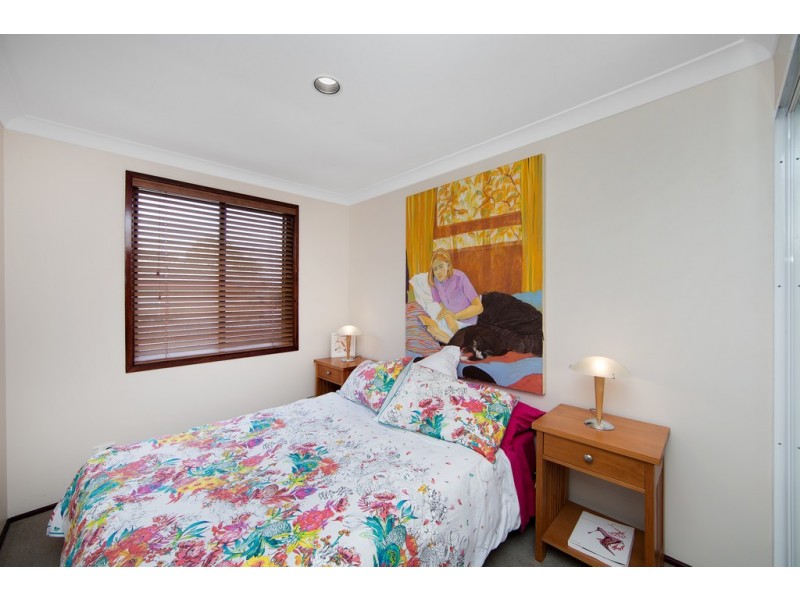 54 Premier Way, Bateau Bay NSW 2261
