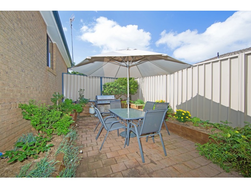 54 Premier Way, Bateau Bay NSW 2261