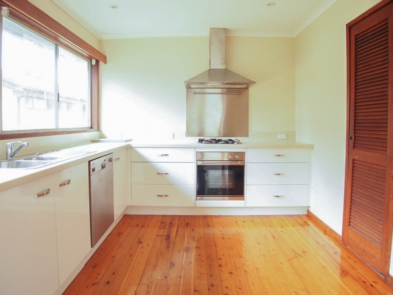 125 Lakedge Avenue, Berkeley Vale NSW 2261