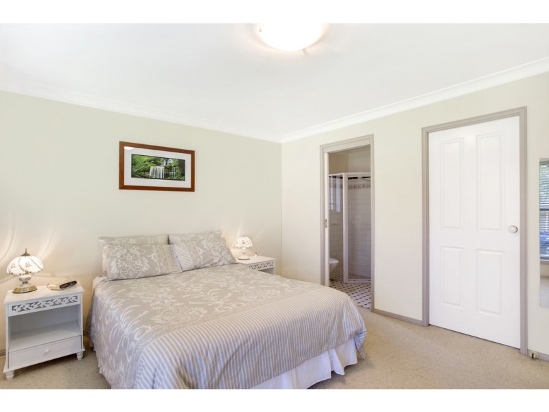 34 Sanctuary Place, Bateau Bay NSW 2261