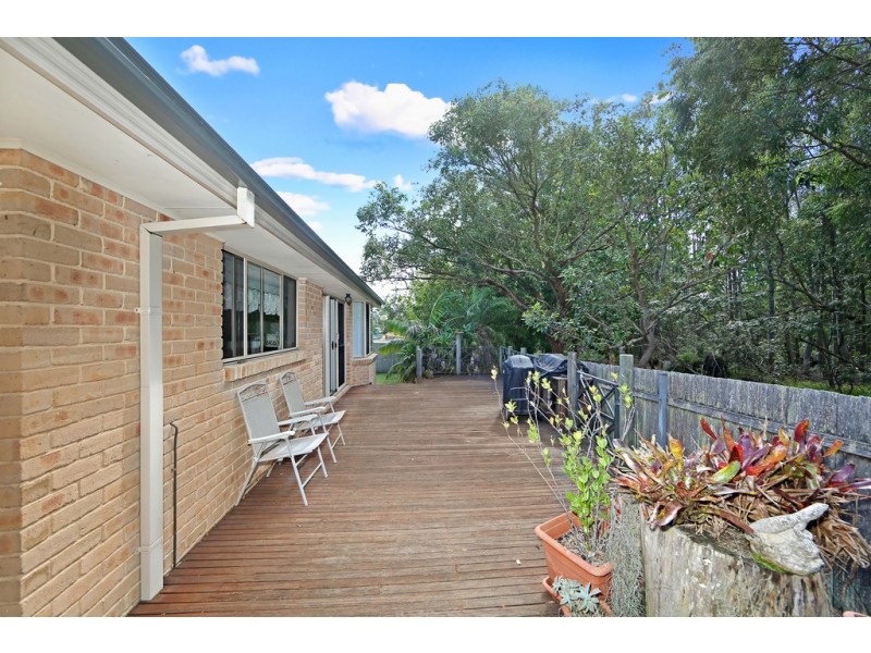 173 Bateau Bay Road, Bateau Bay NSW 2261