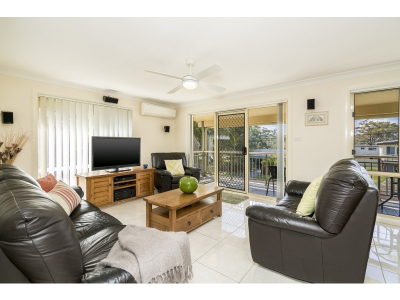 157a Winbin Crescent, Gwandalan NSW 2259