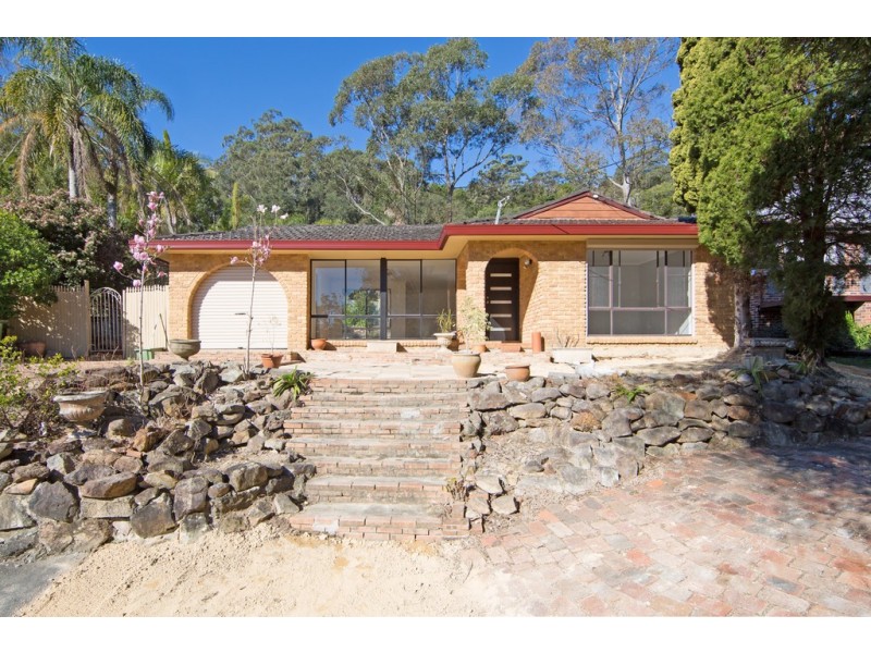 7 Hakea Close, Wyoming NSW 2250