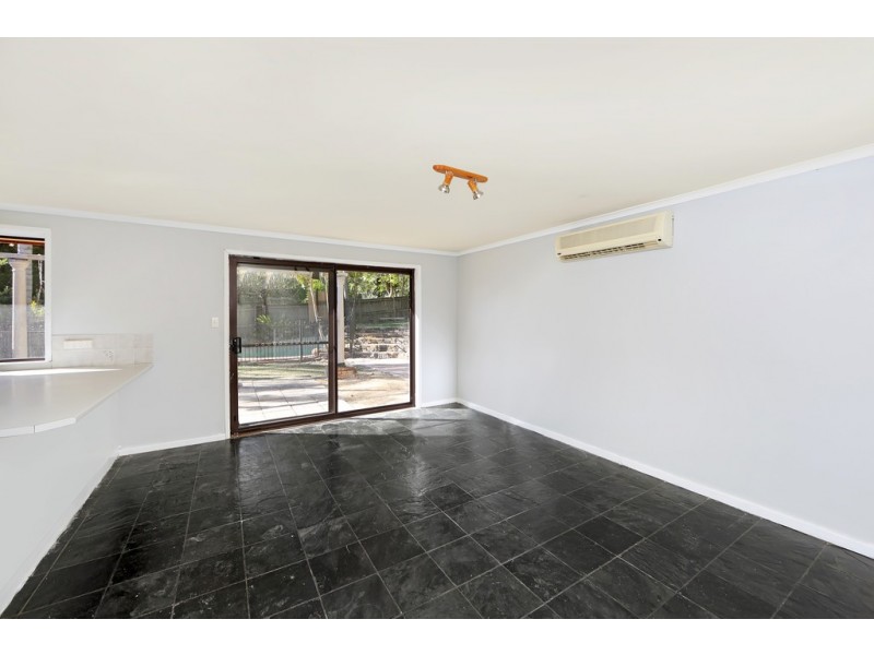 7 Hakea Close, Wyoming NSW 2250