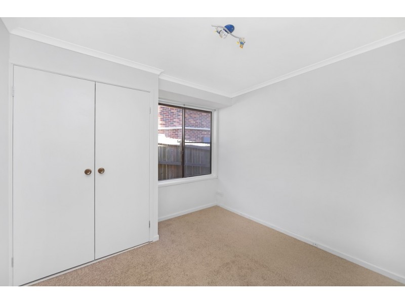 7 Hakea Close, Wyoming NSW 2250