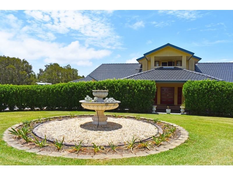 139 Bakali Road, Forresters Beach NSW 2260
