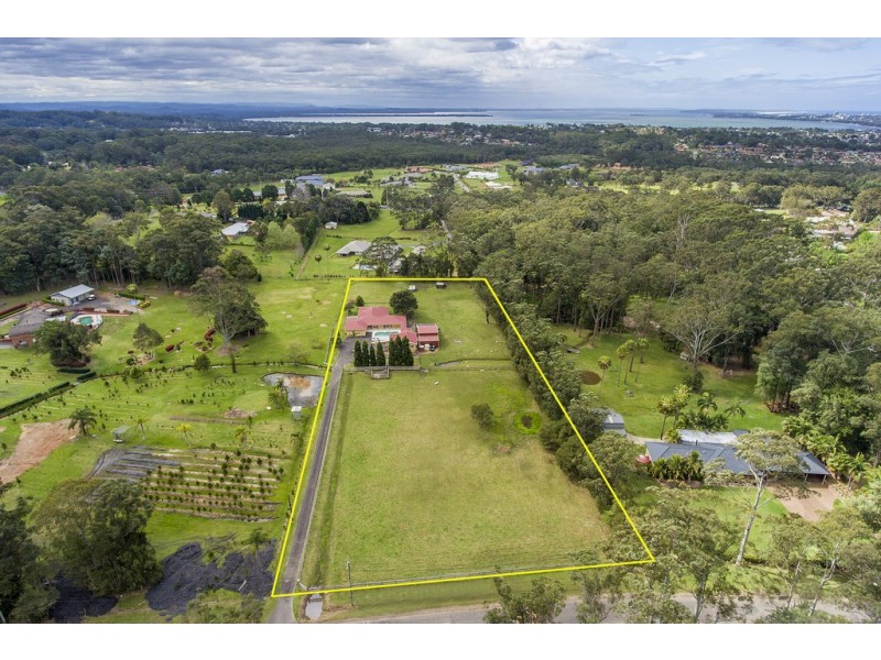 10 Stimsons Lane, Tumbi Umbi NSW 2261