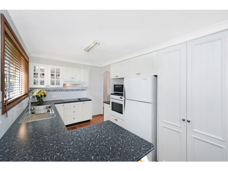 69 Coonanga Avenue, Budgewoi NSW 2262