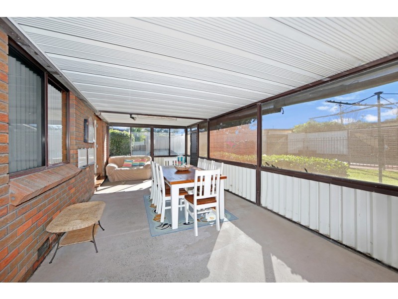 69 Coonanga Avenue, Budgewoi NSW 2262