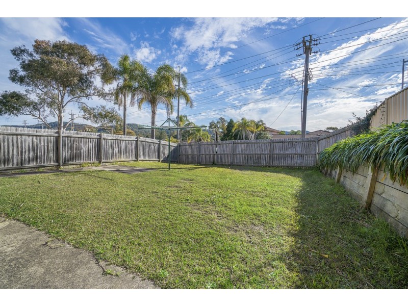 17 Lisa Close, Bateau Bay NSW 2261