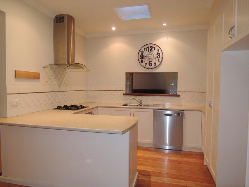 107 Alto Avenue, Croydon VIC 3136
