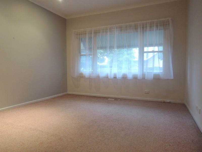 107 Alto Avenue, Croydon VIC 3136