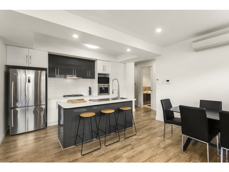 6/1 Morello Circle, Doncaster East VIC 3109