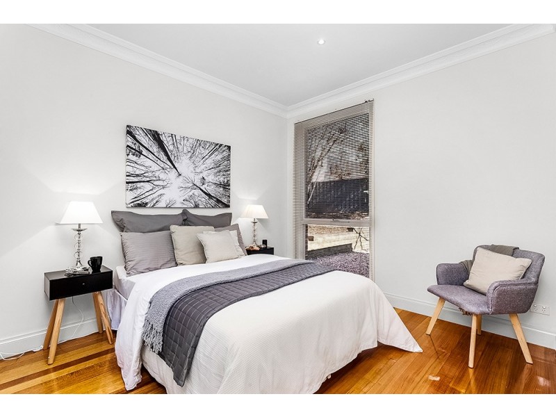 7 The Pines Outlook, Doncaster East VIC 3109