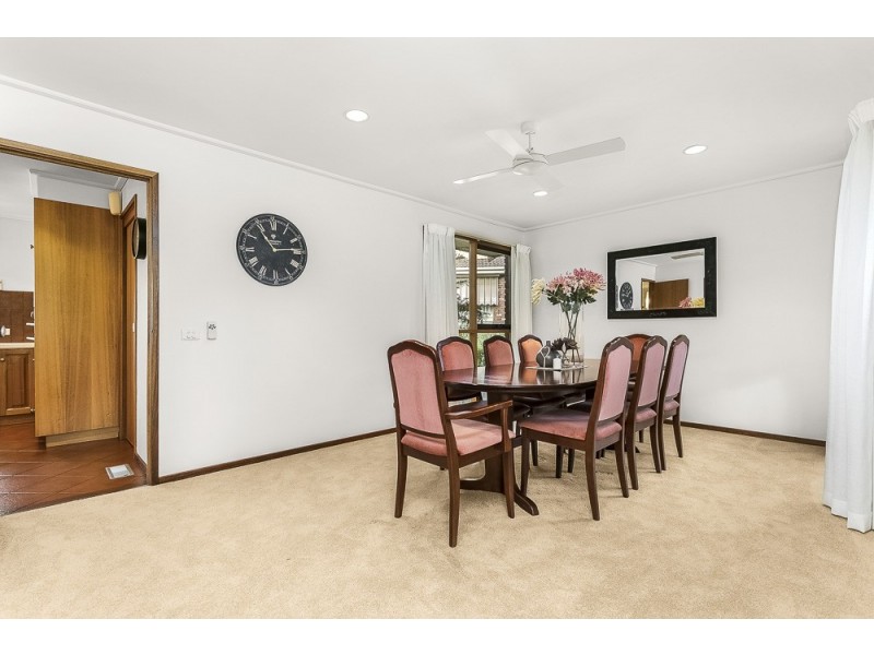 17 Peppermint Court, Doncaster East VIC 3109