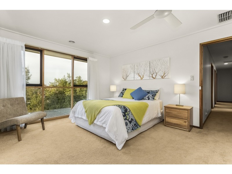 17 Peppermint Court, Doncaster East VIC 3109