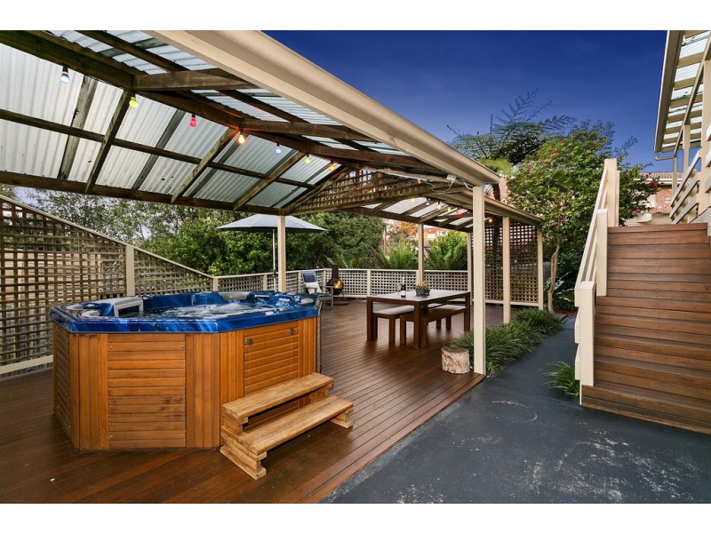 17 Peppermint Court, Doncaster East VIC 3109