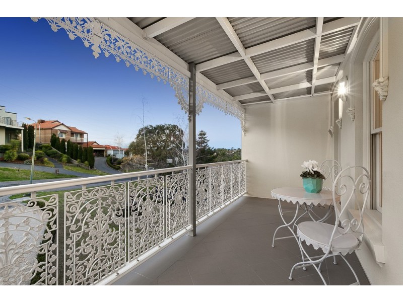 9 Helmsdale Retreat, Templestowe VIC 3106