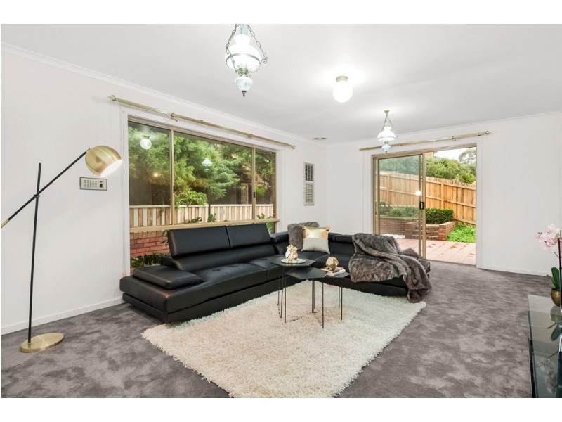 14 Hillcroft Drive, Templestowe VIC 3106