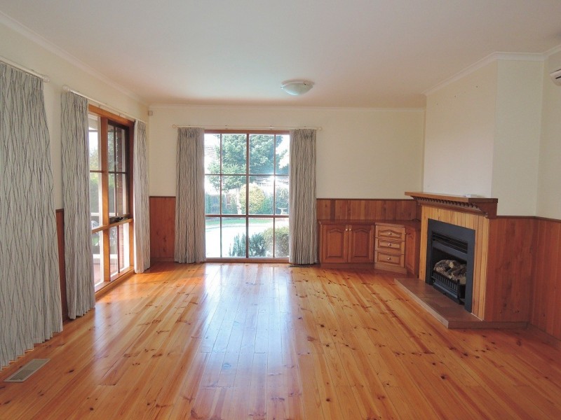 4 Hallifax Court, Doncaster East VIC 3109