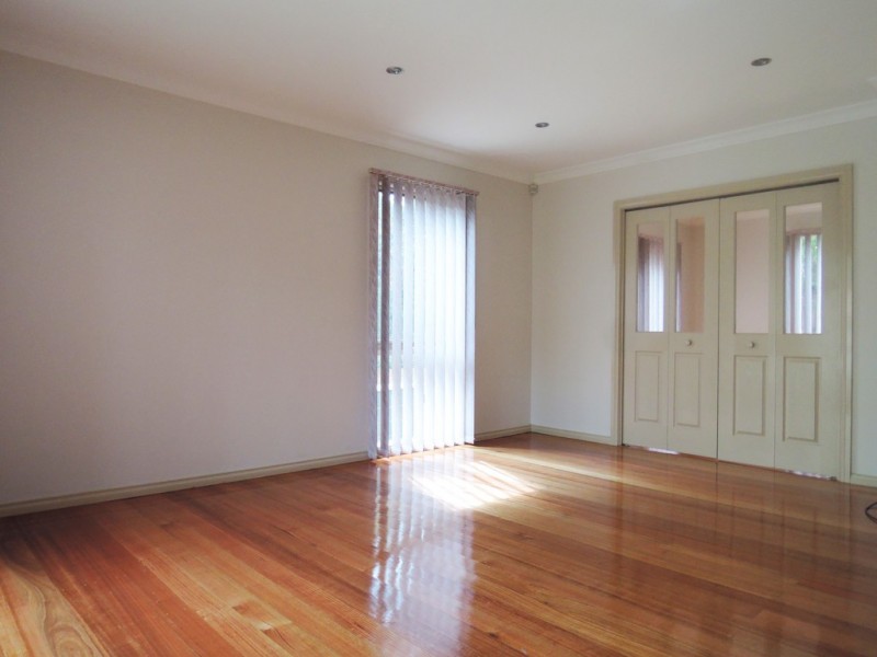 6 Cole Close, Burwood East VIC 3151