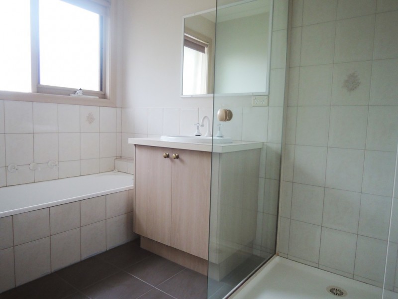 6 Cole Close, Burwood East VIC 3151