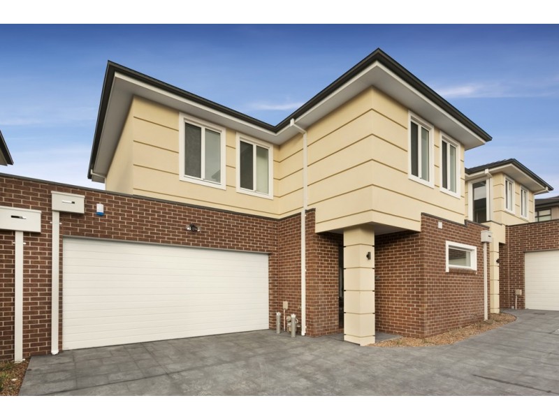 2/24 Greendale Road, Doncaster East VIC 3109