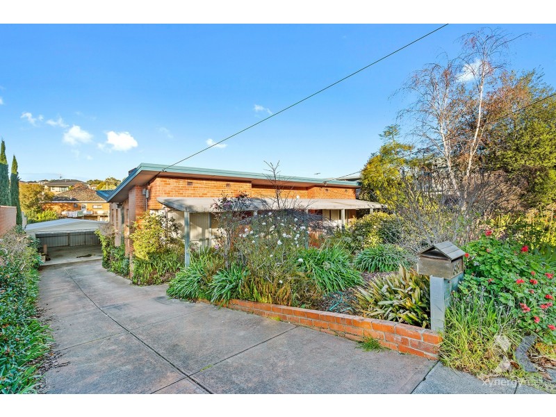 38 Carrathool St, Bulleen VIC 3105