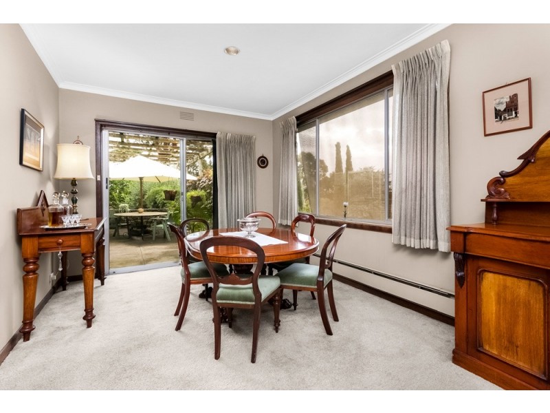 5 Fran Court, Templestowe Lower VIC 3107