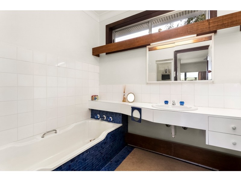 5 Fran Court, Templestowe Lower VIC 3107