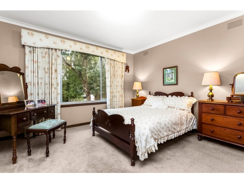 5 Fran Court, Templestowe Lower VIC 3107