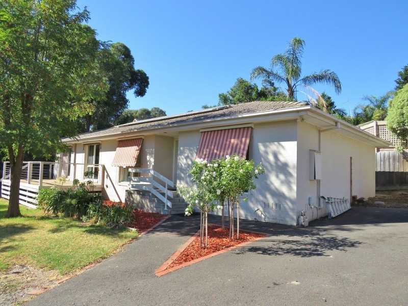 5 Ashton Rise, Doncaster East VIC 3109