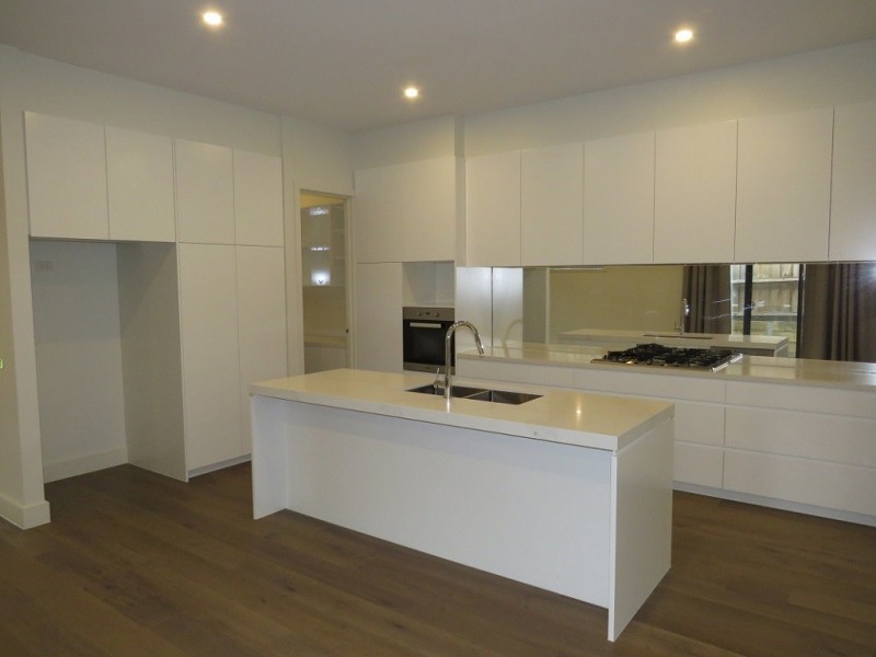 8A Clyde Street, Box Hill North VIC 3129