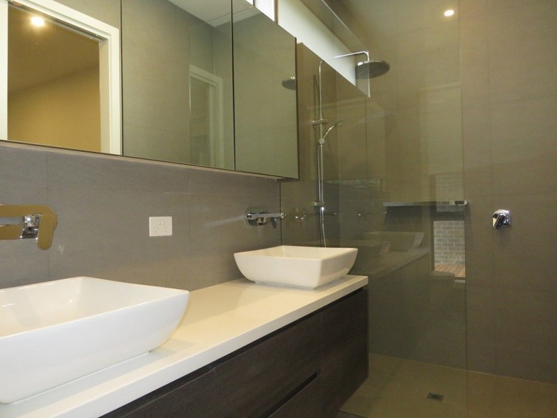 8A Clyde Street, Box Hill North VIC 3129