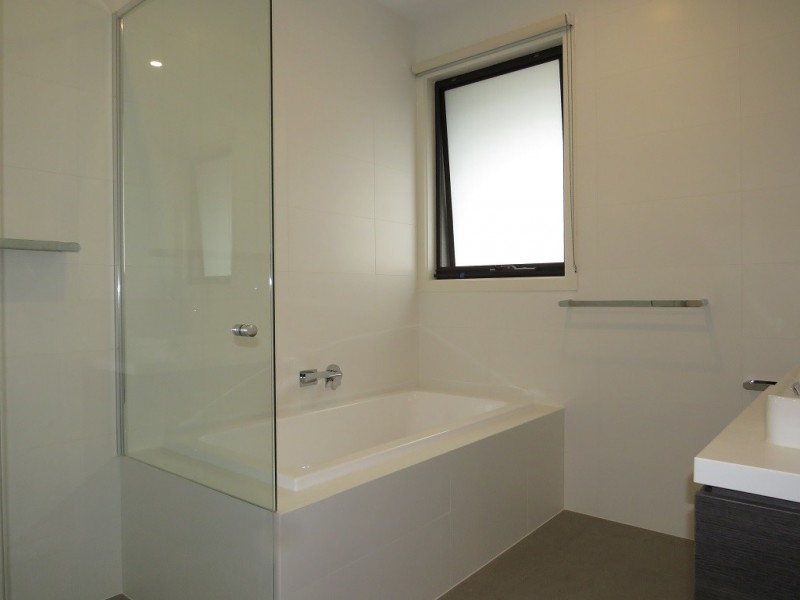 8A Clyde Street, Box Hill North VIC 3129